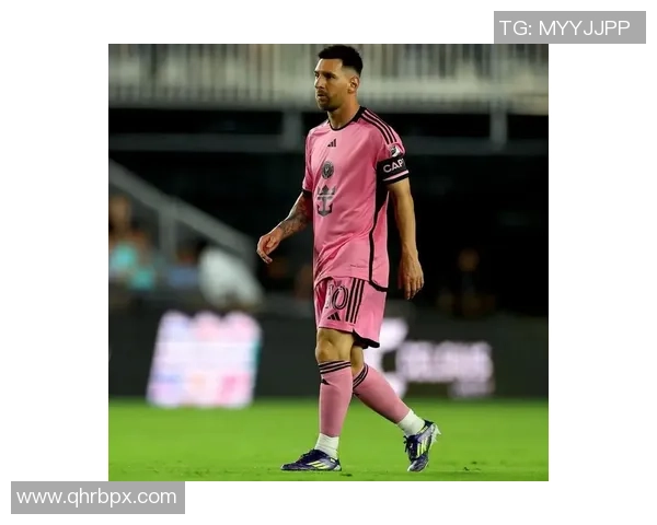 穿鞋最久的足球明星是谁 盘点那些对足球鞋有特殊情感的传奇球员 穿鞋最久的足球明星是谁 盘点那些对足球鞋有特殊情感的传奇球员